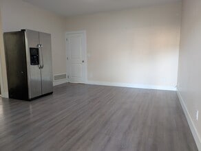 7546 Wren St in Mission, BC - Building Photo - Building Photo