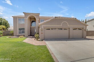 6785 W Marco Polo Rd in Glendale, AZ - Foto de edificio - Building Photo