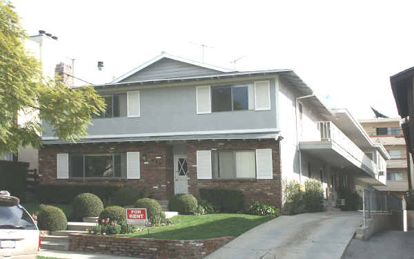 622 N Isabel St in Glendale, CA - Building Photo - Building Photo