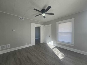 1116 N Adams St in Junction City, KS - Building Photo - Building Photo