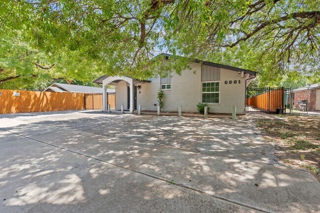 6001 Jain Ln-Unit -Unit B in Austin, TX - Building Photo - Building Photo