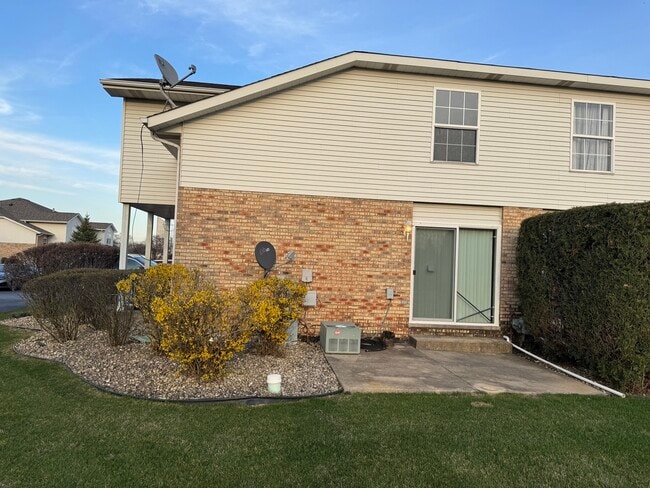 property at 17892 Park View Ln