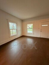 1727 S Empire Ave in Joplin, MO - Foto de edificio - Building Photo