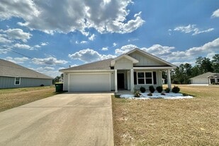 3582 Sugar Maple Ln in Crestview, FL - Building Photo