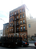 700 E 134th St Apartments