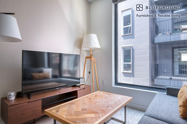 35 W 2nd St in Boston, MA - Building Photo - Building Photo