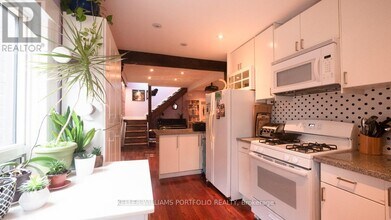 184 Franklin Ave in Toronto, ON - Building Photo - Building Photo