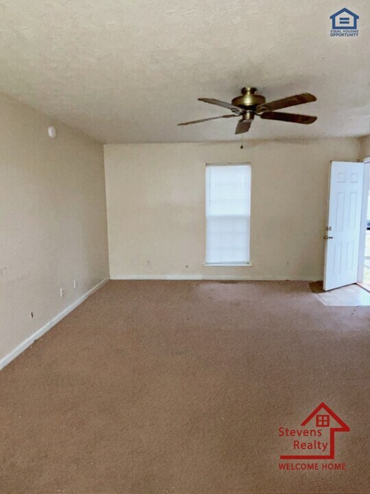 1660 Harding Rd in Cookeville, TN - Building Photo