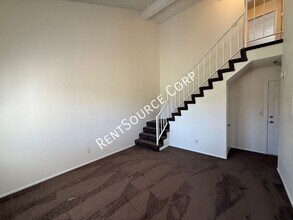 44545 16th St E in Lancaster, CA - Building Photo - Building Photo