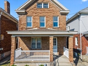 2816 Clermont Ave in Pittsburgh, PA - Building Photo - Building Photo