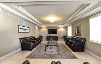 620 S Gramercy Pl in Los Angeles, CA - Building Photo - Building Photo