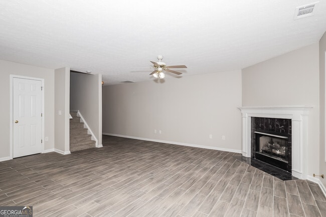 6307 Lake Valley Point in Lithonia, GA - Building Photo - Building Photo