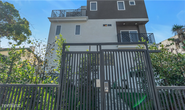 4632 St Elmo Dr in Los Angeles, CA - Building Photo - Building Photo