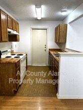 7527 Alverstone Way in San Antonio, TX - Building Photo - Building Photo