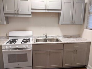 6554 N Ashland Ave in Chicago, IL - Building Photo - Building Photo