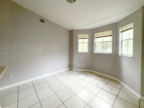 1543 SE 25th St in Homestead, FL - Building Photo - Building Photo