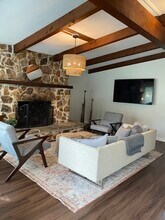 2432 Edgevale Rd in Columbus, OH - Building Photo - Building Photo