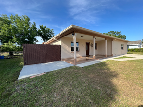 1425 Orchid Ln in Kissimmee, FL - Building Photo - Building Photo