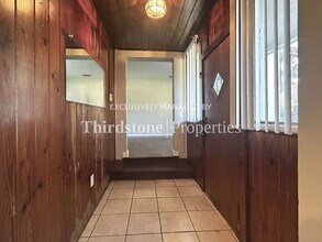 7023 Linda Dr in Jacksonville, FL - Building Photo - Building Photo