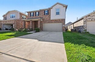 7218 Bakersfield Ct in Arcola, TX - Building Photo