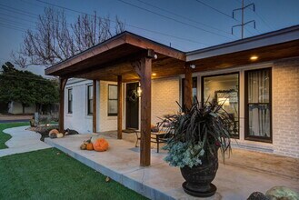 3001 32nd St in Lubbock, TX - Building Photo - Building Photo