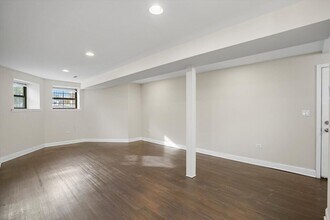 4521 S Michigan Ave in Chicago, IL - Building Photo - Building Photo