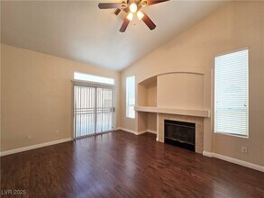 1825 Lyell Canyon Ln in Las Vegas, NV - Building Photo - Building Photo