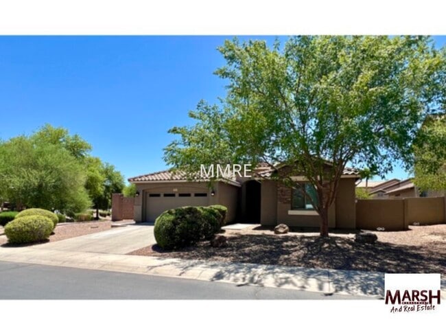 property at 1451 E Peartree Ln