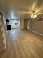 834 S Spruce Rd in Exeter, CA - Building Photo - Building Photo