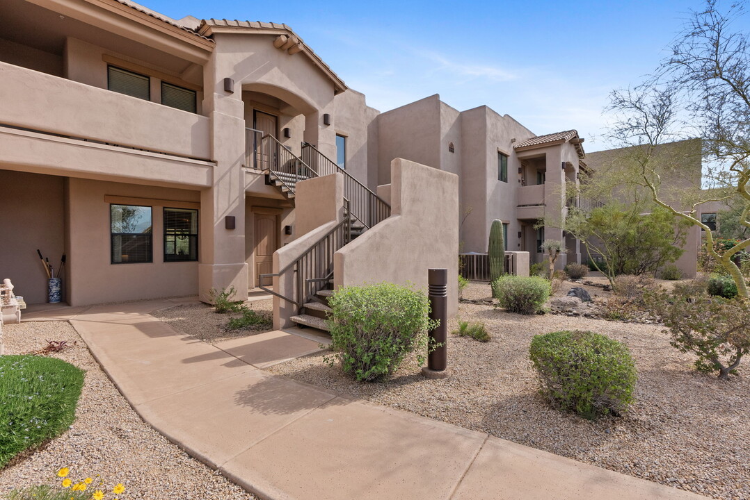 34457 N Legend Trail Pky, Unit Retreat at Legend Trail in Scottsdale, AZ - Building Photo