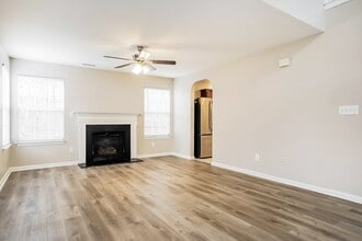 230 Appsmill Pl in Fuquay Varina, NC - Foto de edificio - Building Photo