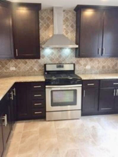 15 S Waiola Ave in La Grange, IL - Building Photo