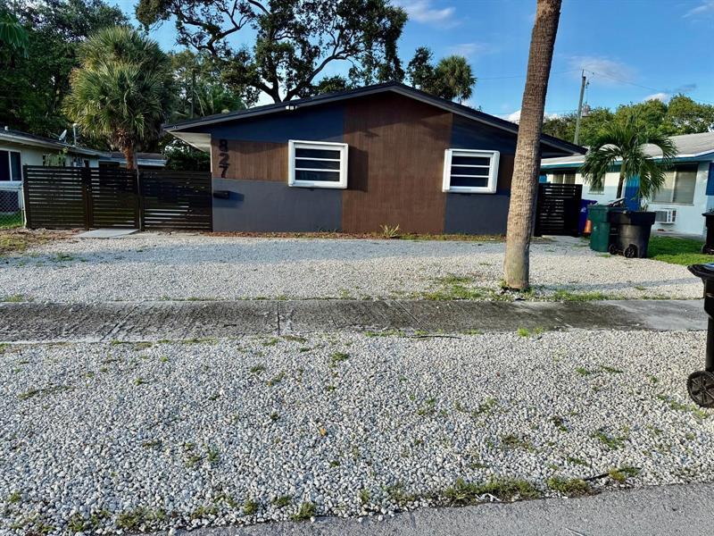 827 SW 29th St in Fort Lauderdale, FL - Building Photo