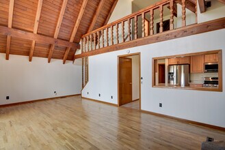 190 NW Delta Ct in Oak Harbor, WA - Building Photo - Building Photo