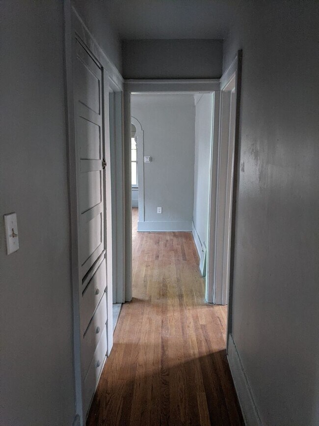 2195 Springle St-Unit -2195 Springle Unit 1 (Upper) in Detroit, MI - Building Photo - Building Photo