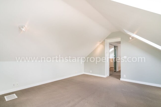 property at 5711 S Corbett Ave