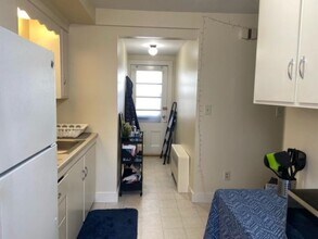 63 Brook St in Manchester, NH - Building Photo - Building Photo