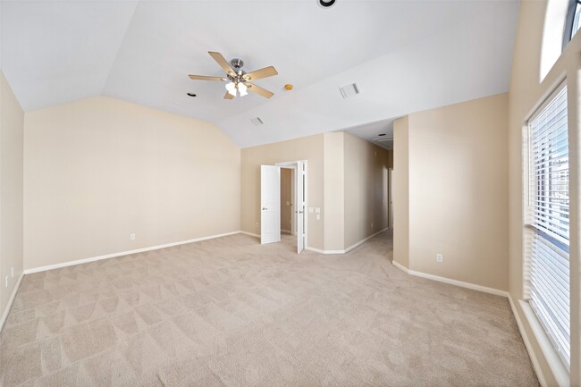 property at 2406 Calumet St