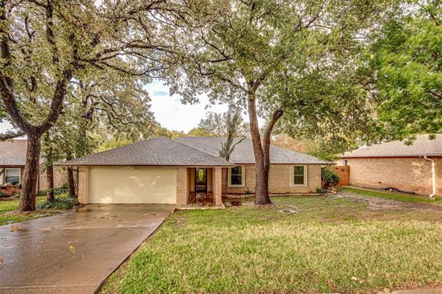 property at 2302 Westpark Way Cir