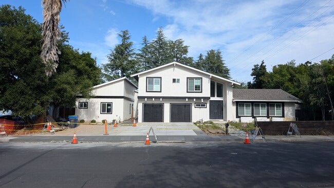 property at 102 Loma Vista Ct
