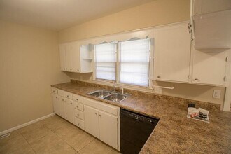 2309 Highland Dr in Columbia, MO - Building Photo - Building Photo