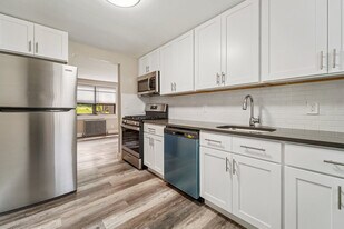 Summit Gardens in Hackensack, NJ - Building Photo