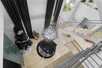 3420 NW 84th Ave in Doral, FL - Building Photo - Building Photo