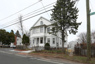 55 Mcclintock St in New Britain, CT - Building Photo - Building Photo