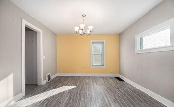 778 Eleanor St NE in Grand Rapids, MI - Building Photo - Building Photo