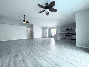 4523 SW 7th Pl in Cape Coral, FL - Building Photo - Building Photo