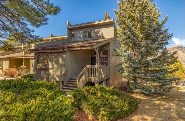 property at 2645 Valley View Dr