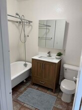 141-147 W Ivy St in San Diego, CA - Building Photo - Building Photo