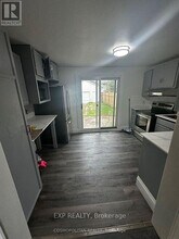 6564 Level Ave in Niagara Falls, ON - Building Photo - Building Photo