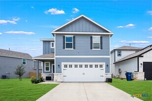 5726 Hematite Rim in San Antonio, TX - Building Photo